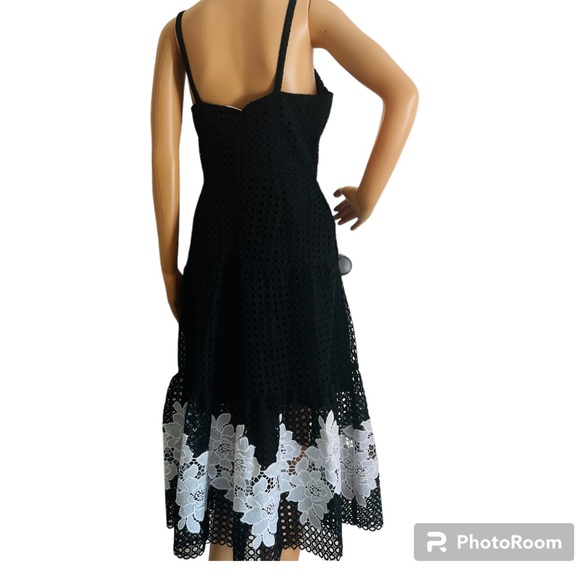 MARCHESA Lace Pattern Midi Length Dress - Picture 11 of 11